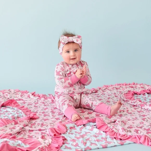 NIP New Posh Peanut Hello Kitty My Melody Ruffle Luxe Patoo - Picture 4 of 7